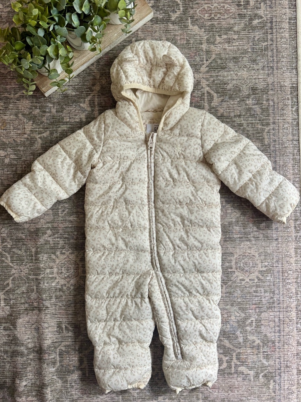 GAP Baby Water-Resistant Hooded Puffer Snowsuit | 6–12 Months | Leopard Print